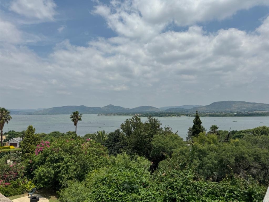 10 Bedroom Property for Sale in Kosmos North West